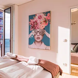 https://triiiple-tower-dream-apartments-by-welcome2.vienna-besthotels.com